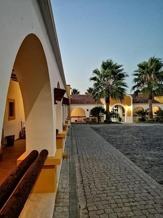 Herdade Da Diabroria - Agroturismo Beja Kültér fotó